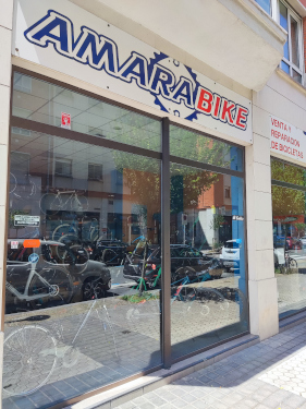 Un escaparate realizado por nosotros, dando visibilidad al local